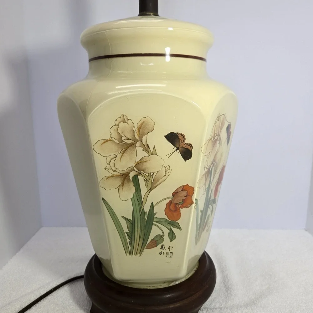 MCM Chinese Ginger Jar Iris Poppy Butterfly Gold Accent Large Table Lamp NO BULB